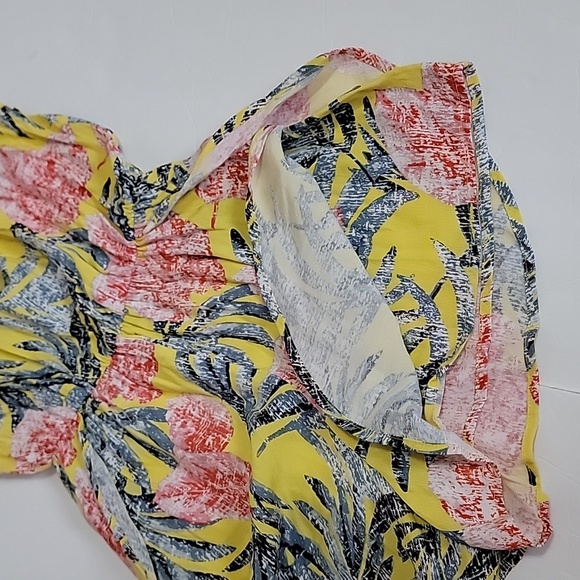 Leith Yellow Tropical Floral Mini Shorts Rompers/ XS - Picture 7 of 16